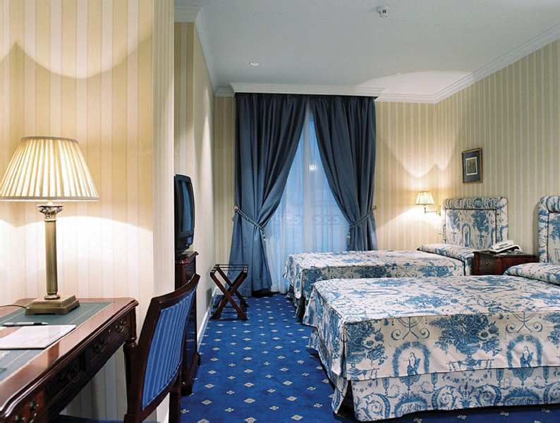 Hotel Eurostars Casa De La Lirica Madrid Esterno foto
